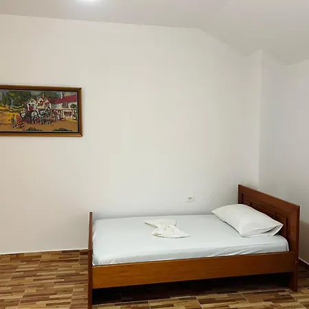 Ensalv - - - Penthouse Guest house *