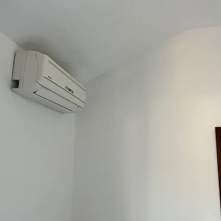 Ensalv - - - Penthouse Guest house *